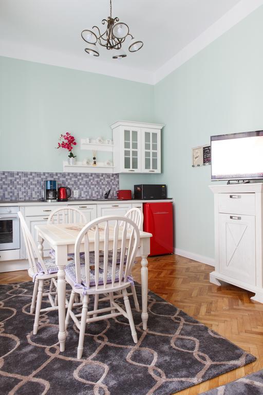 Great Central Apartment Сибиу Экстерьер фото